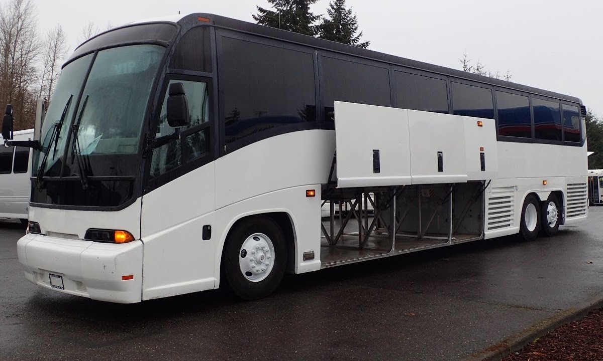 Coach Bus exterior